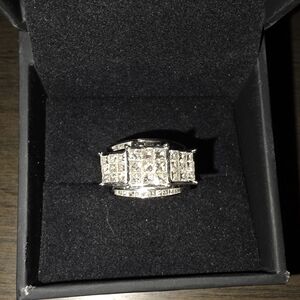 2 CTTW 3 Stone White Gold Wedding Set...two additional bands